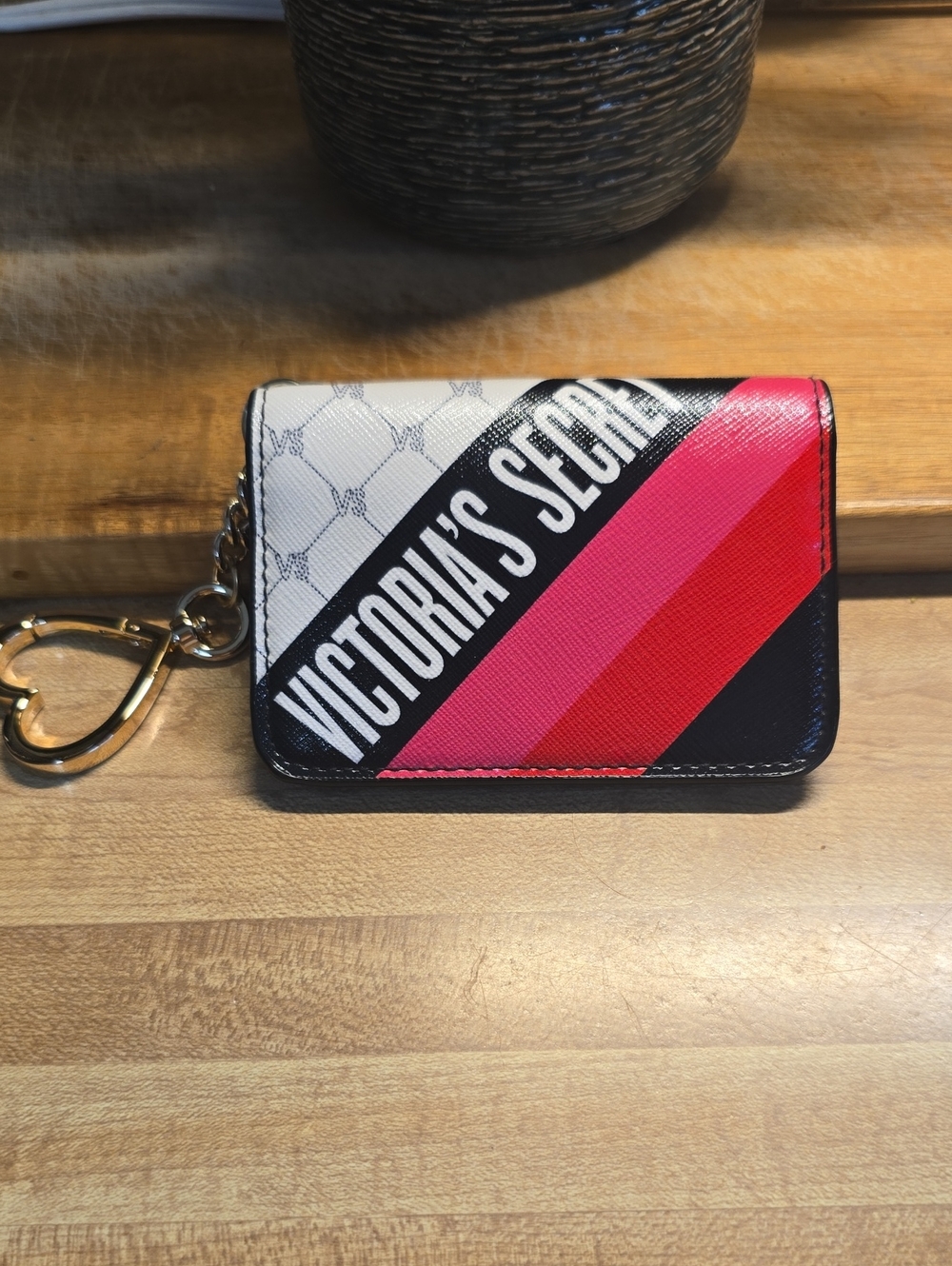 Victoria's Secret Card Holder Keychain in White, Pink, Red and Black NWOT